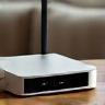 Router wireless moderno in ambiente domestico